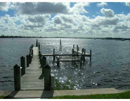 Bay Pointe waterfront in Palm City FL