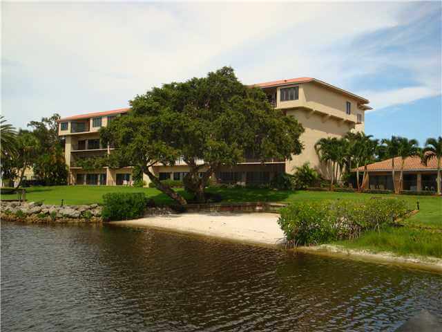Edgewater Villas real estate in Stuart FL