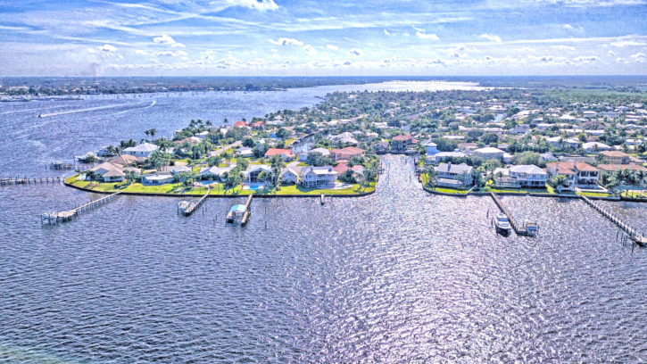 Lighthouse Point and Seagate Harbor in Palm City FL